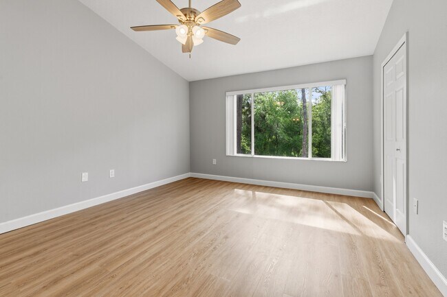 Building Photo - 8671 Hunters Key Cir