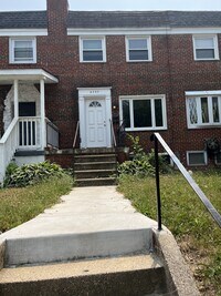 Building Photo - 4707 Chatford Ave