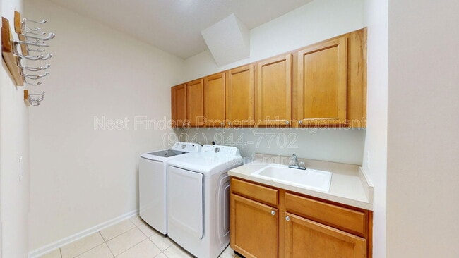 Building Photo - 13435 Nottingham Knoll Ct