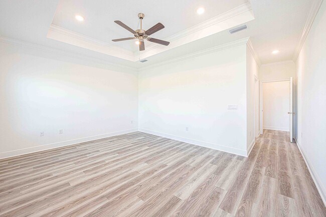 Building Photo - 12753 Shoshoney Cir