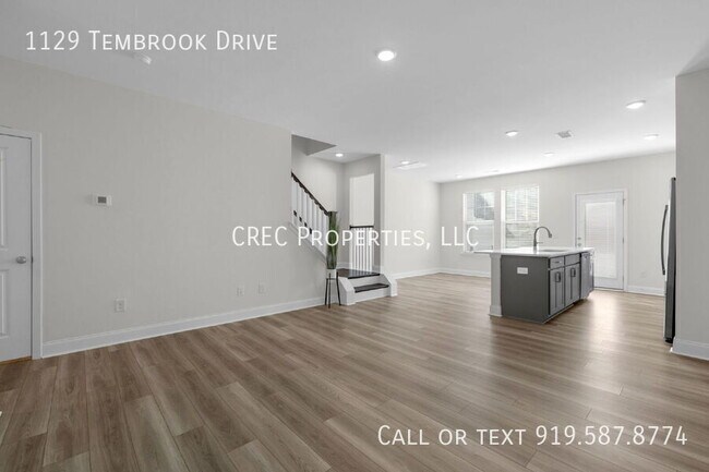 Building Photo - 1129 Tembrook Dr