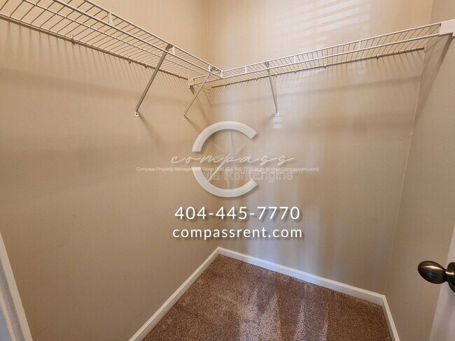 Building Photo - 12020 Stonebrook Cv