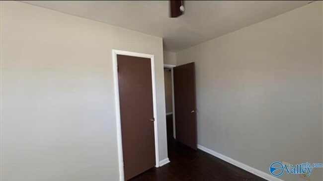 Building Photo - 2901 Azalea Rd SW