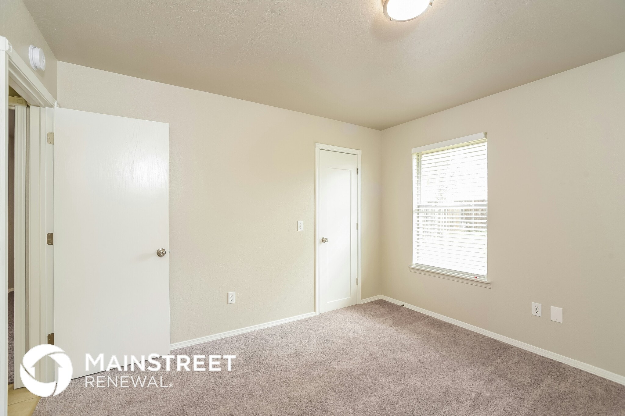 Building Photo - 1712 Shawnee Trail