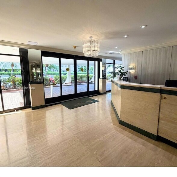 Building Photo - 1408 Brickell Bay Dr