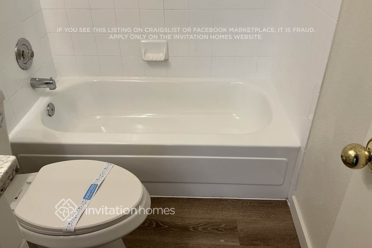 Building Photo - 921 S Val Vista Dr