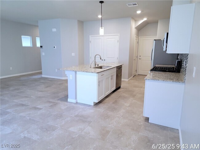 Building Photo - 3836 Lambent Ave
