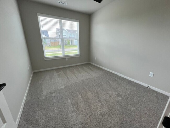 Building Photo - Great 4 bedroom New Construction!
