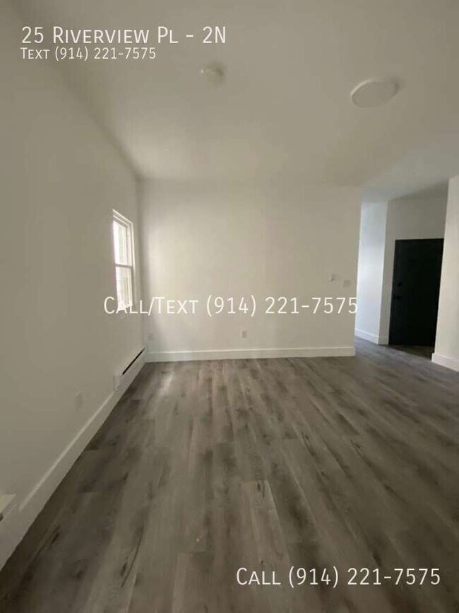 Building Photo - 25 Riverview Pl