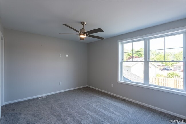 Building Photo - 8987 Iroquois St