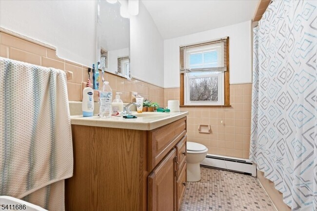 Building Photo - 42 Bergen Blvd