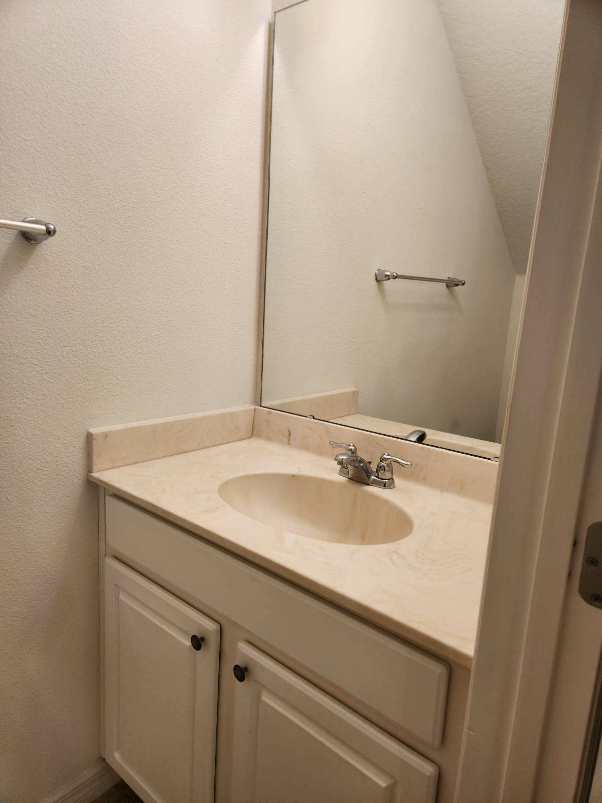 Half Bath - Main Floor - 110 Masters Ln