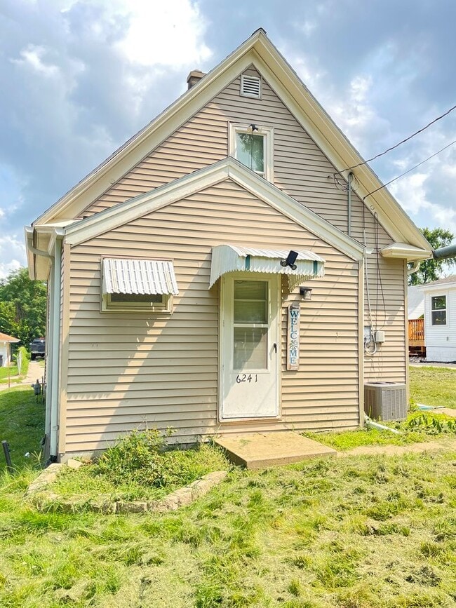 Building Photo - 6241 Decatur St