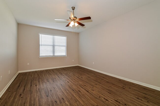 Building Photo - 4516 Manica Dr