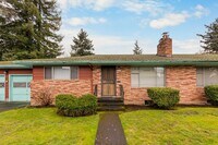 Building Photo - 3930 N Kilpatrick St