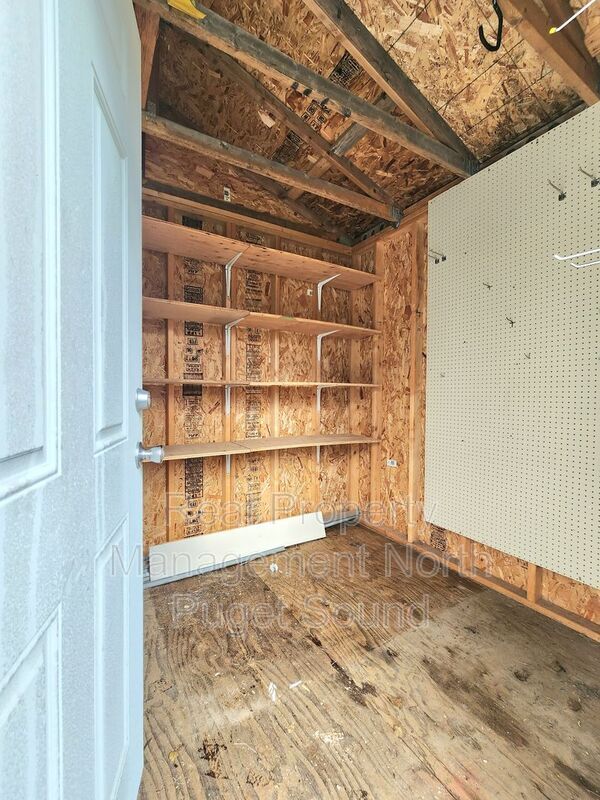 Building Photo - 6410 50th Dr NE