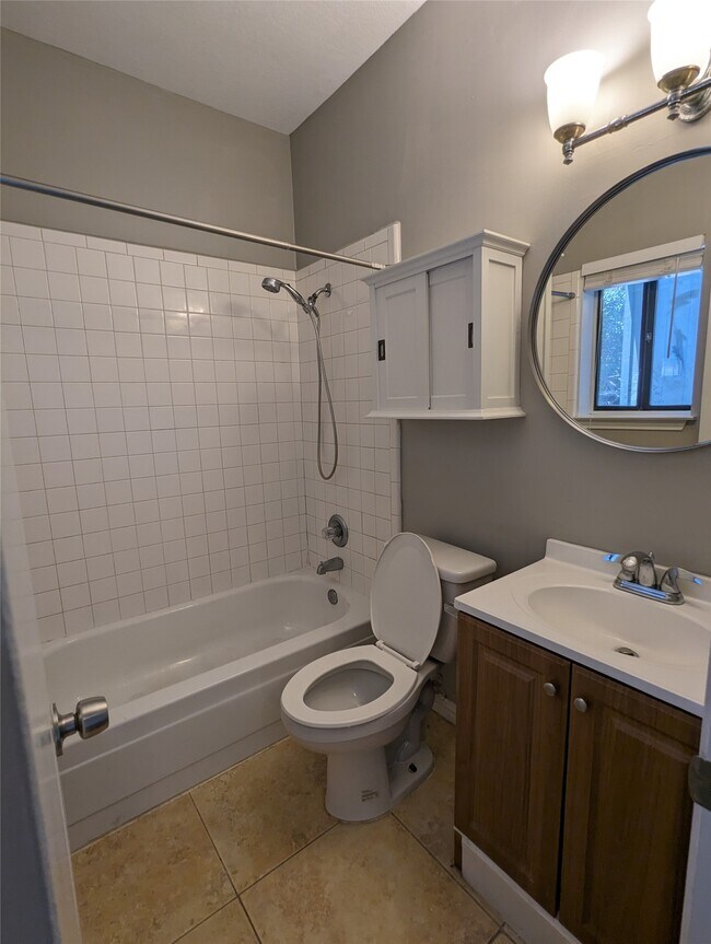 Building Photo - 601 Nelray Blvd