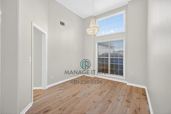 Building Photo - Meticulously maintained 3 Bedroom ranch ho...