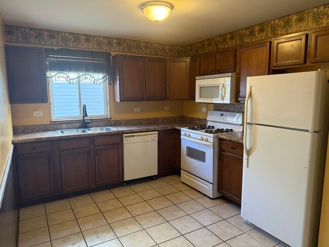 Building Photo - 510 Timber Dr