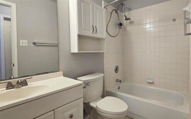 Building Photo - 3608 Bratton Heights Dr