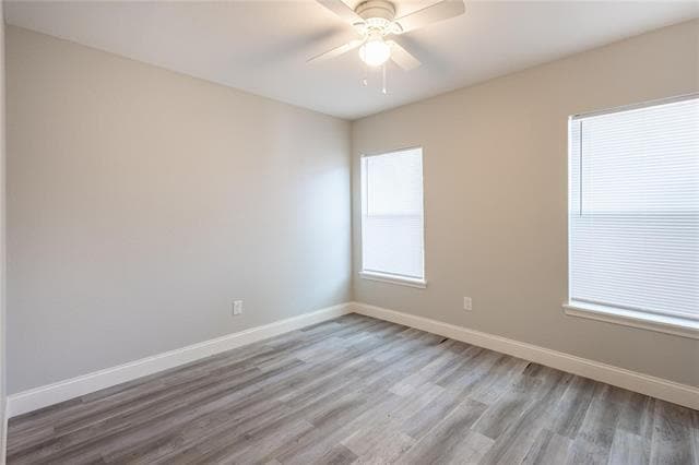 Building Photo - 2812 Dogwood Park Dr
