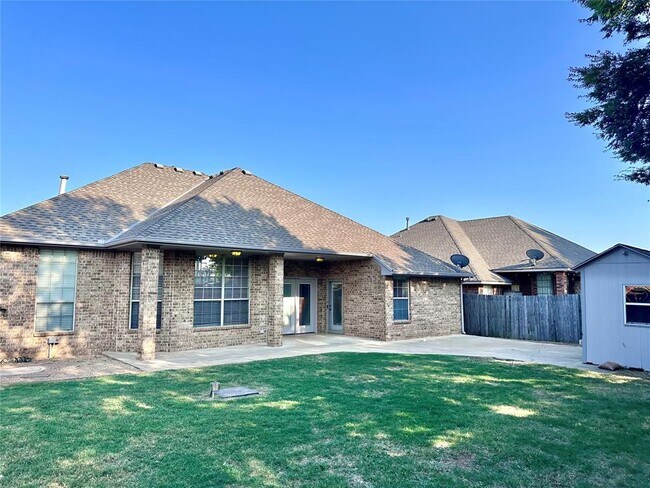 Building Photo - 12305 Sherrie Elaine Dr