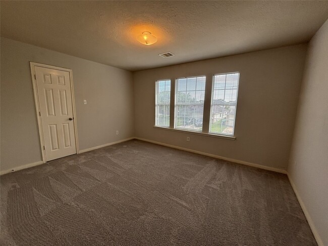 Building Photo - 21518 Haylee Way