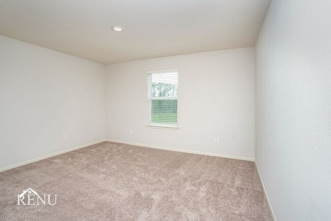 Building Photo - 25342 Shadowdale Dr