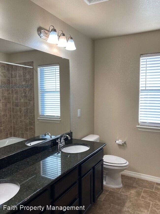 Building Photo - 4 br, 3.5 bath House - 2745 Branding Iron Way