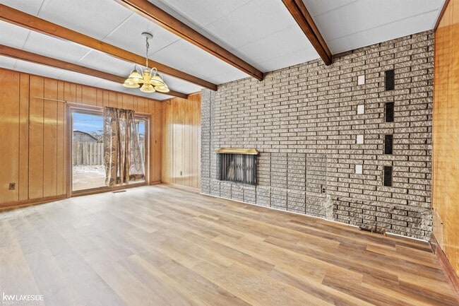 Building Photo - 11050 Irene Ave