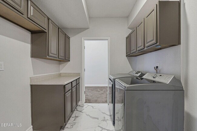 Building Photo - 485 Jeweled Mesa Ct