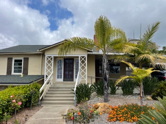 Primary Photo - 3896 Pueblo Ave