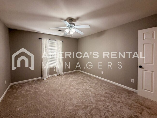 Building Photo - 3505 Savannah Park Ln