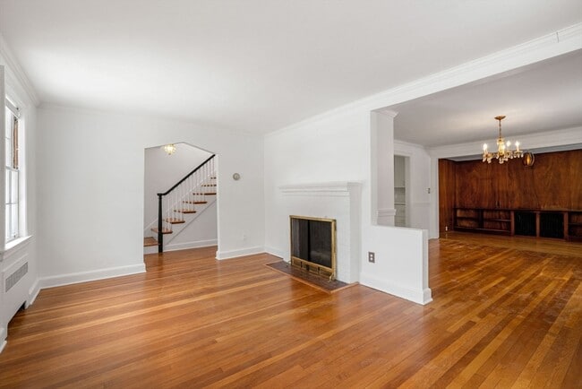 Building Photo - 159 Payson Rd