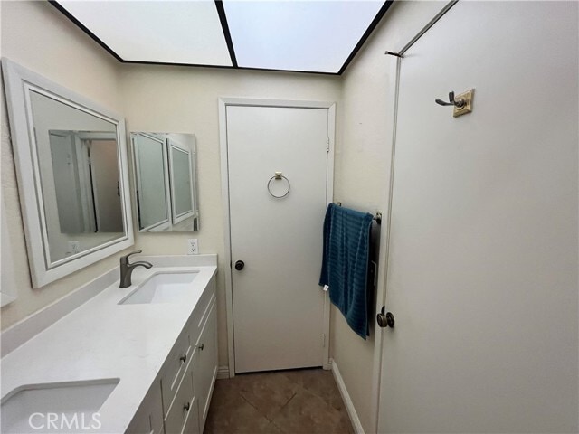 Building Photo - 22861 Hilton Head Dr