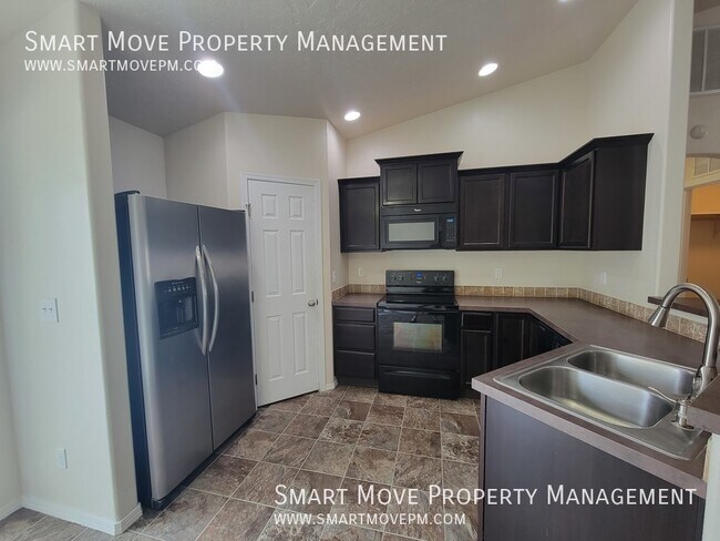 Building Photo - 4284 S Overhill Way