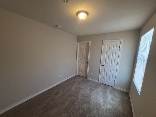Building Photo - 4814 Appleseed Ct