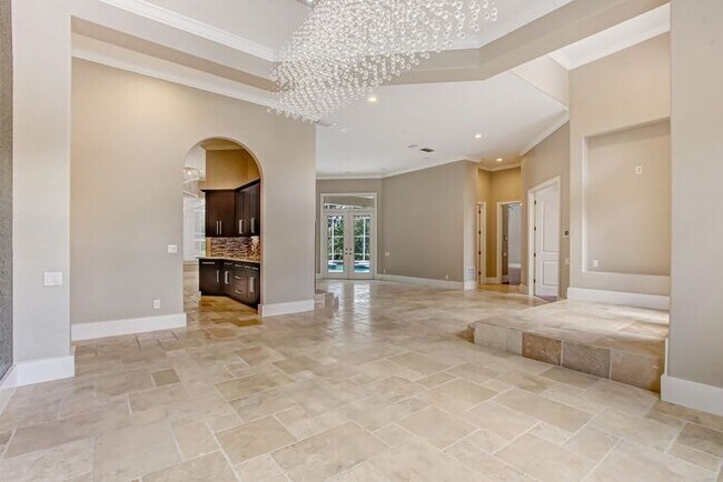 Building Photo - Stunning 5-Bedroom Pool Home on Nearly 2 Acres!