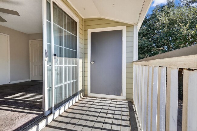 Building Photo - 50 Northtown Dr