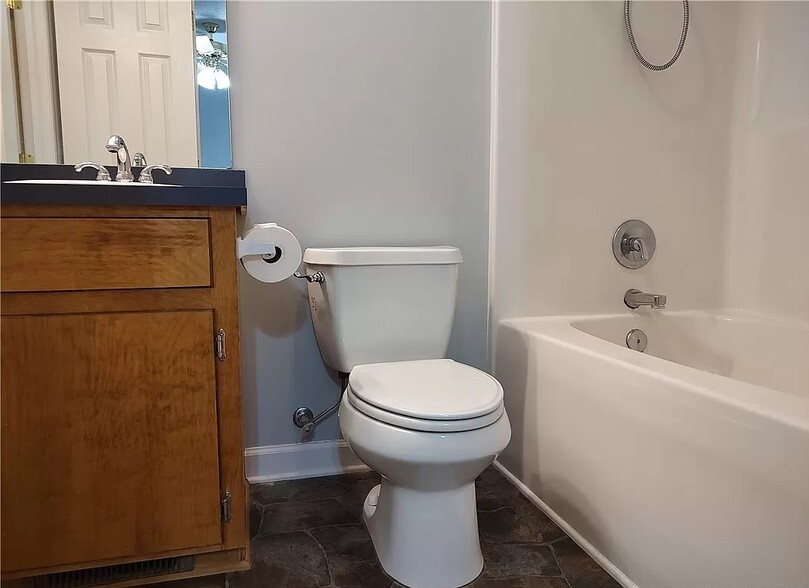 Building Photo - 2708 Millstone Ct