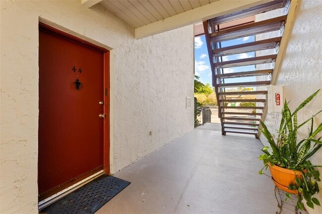 Building Photo - 8601 Huron Ct