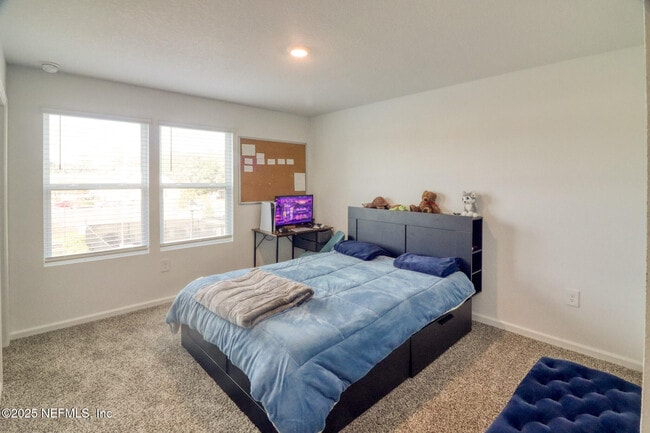 Building Photo - 9909 Garrin Dr