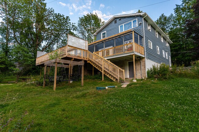 Building Photo - 173 Mountainview Rd