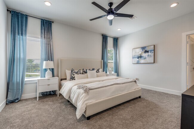 Building Photo - 13131 Perennial Spgs Dr