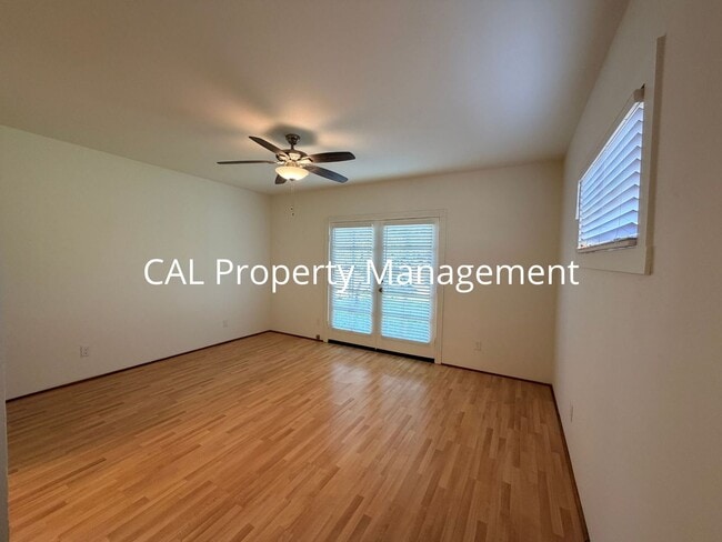 Building Photo - 3 Bed/2 Bath Single Level Home!