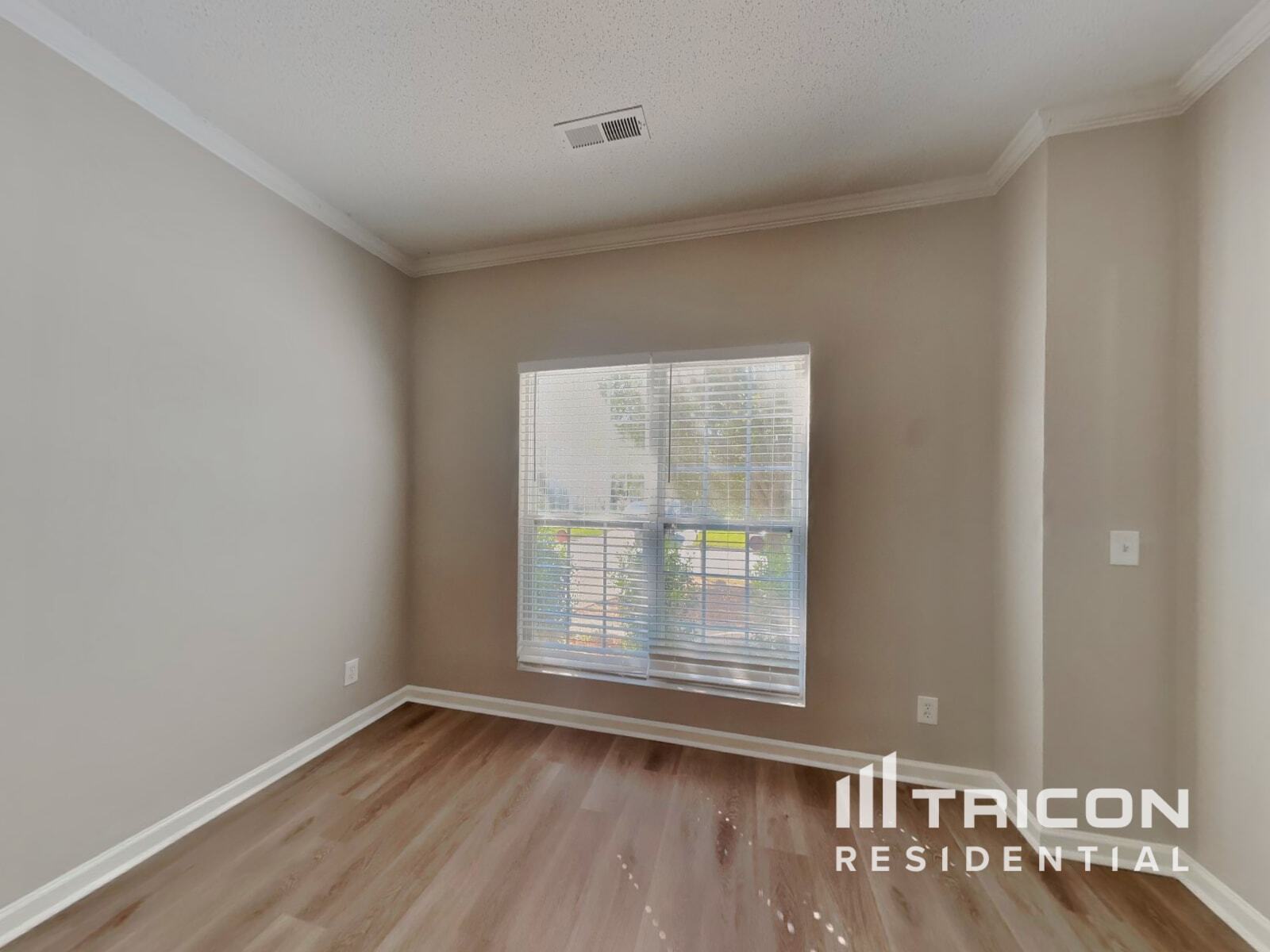 Building Photo - 3681 McGinty Dr