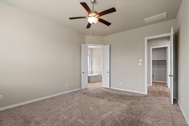 Building Photo - 12303 Woodnote Ln