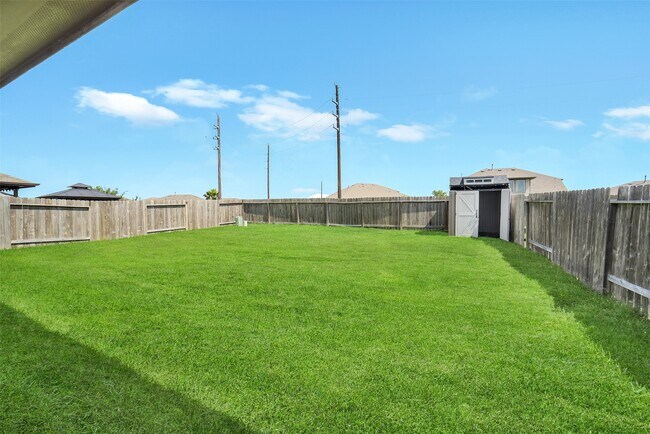 Building Photo - 3434 McDonough Way