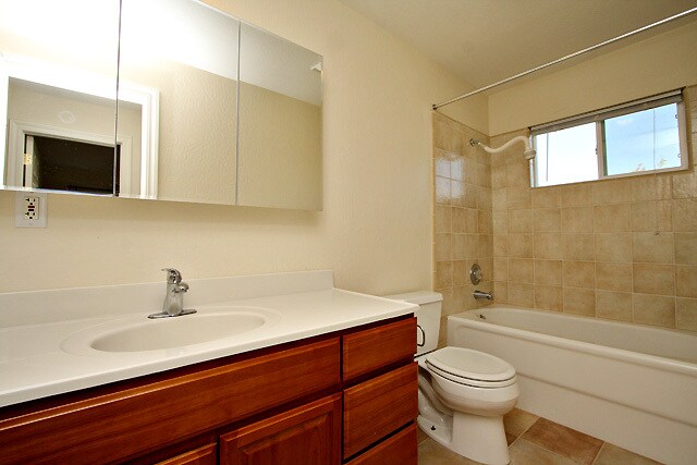 Building Photo - 5740 MacCall St