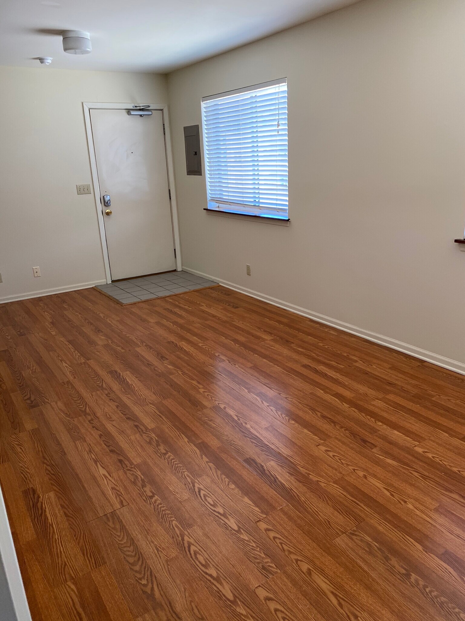Unit 26 Living area - 101 S Shafer St